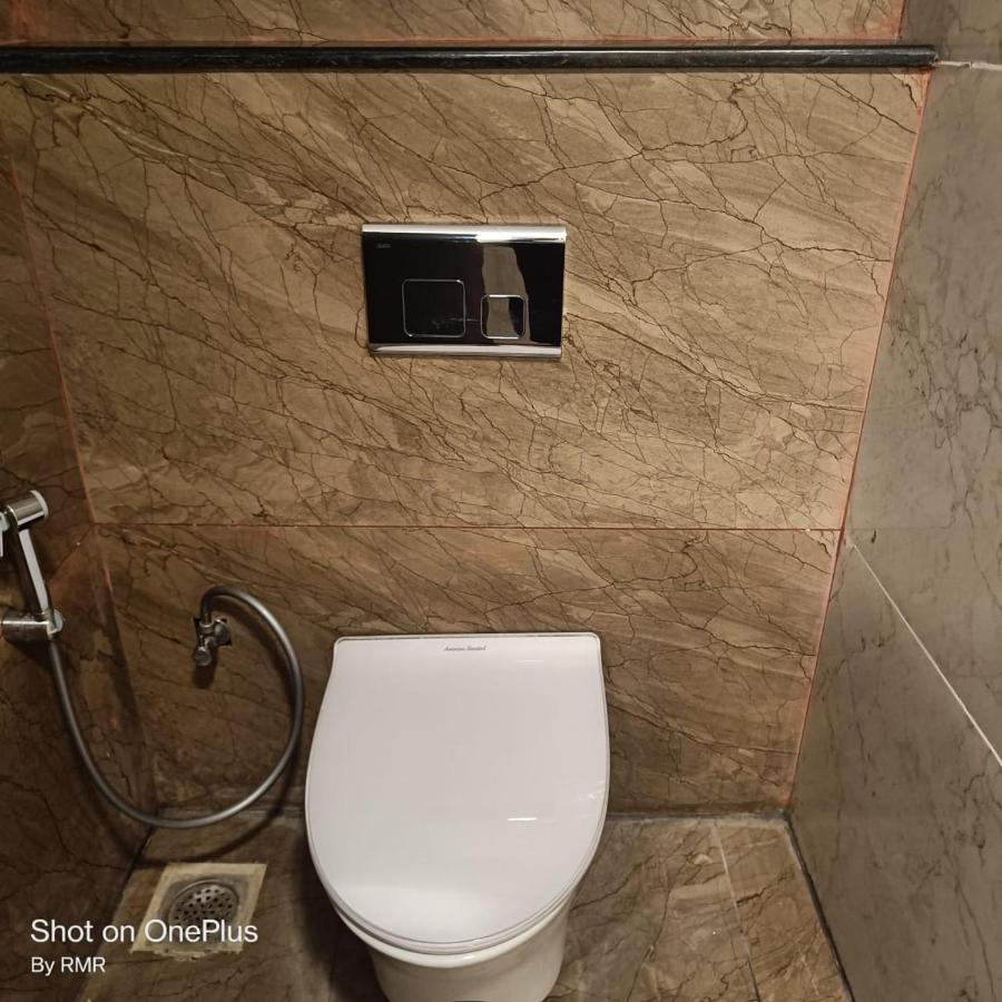 Astra Hotels & Suites Whitefield Near To Nallurahalli Metro Station And Ktpo 班加罗尔 外观 照片
