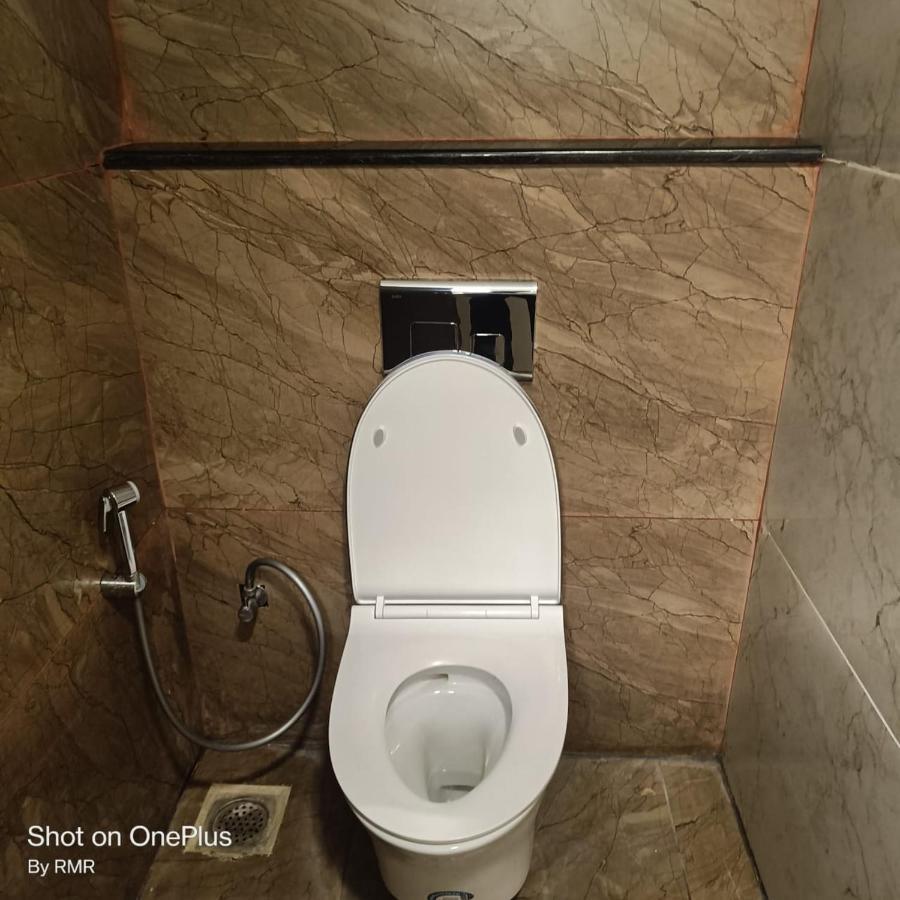 Astra Hotels & Suites Whitefield Near To Nallurahalli Metro Station And Ktpo 班加罗尔 外观 照片